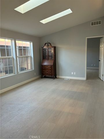 19127 Pioneer 73, Artesia, CA 90701