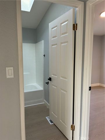 19127 Pioneer 73, Artesia, CA 90701