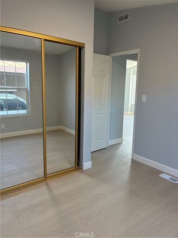 19127 Pioneer 73, Artesia, CA 90701