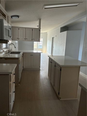 19127 Pioneer 73, Artesia, CA 90701