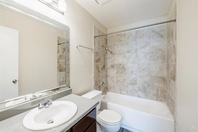 2809 W William Cannon DR I203, Austin, TX 78745