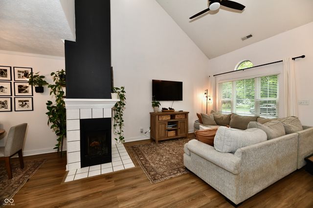 4933 Aspen Crest Lane, Indianapolis, IN 46254