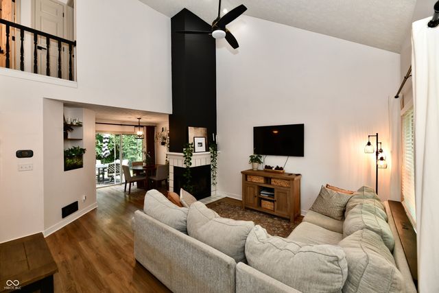 4933 Aspen Crest Lane, Indianapolis, IN 46254