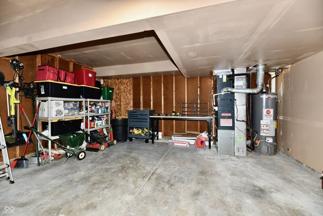 4933 Aspen Crest Lane, Indianapolis, IN 46254