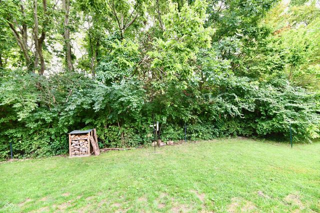 4933 Aspen Crest Lane, Indianapolis, IN 46254