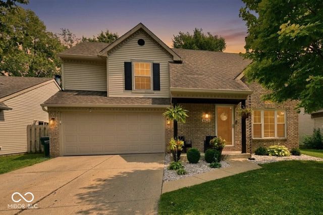 4933 Aspen Crest Lane, Indianapolis, IN 46254