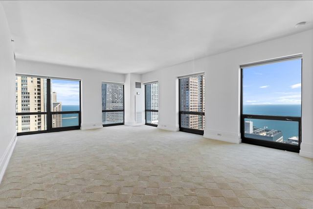 100 E Huron Street 4703, Chicago, IL 60611