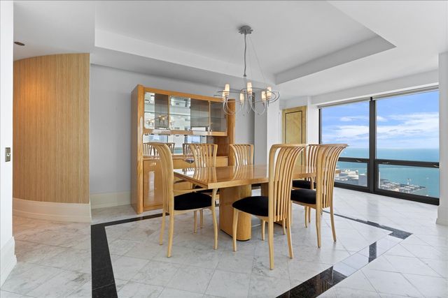 100 E Huron Street 4703, Chicago, IL 60611