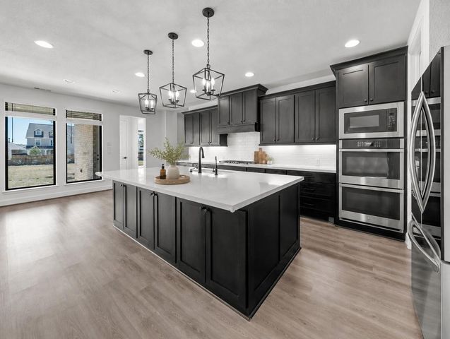 1440 Riva Ridge DR, Leander, TX 78641