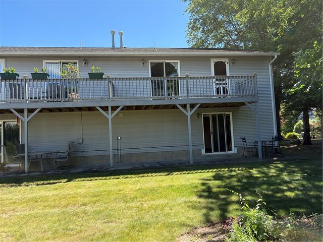 11 College Hill Road 5B, Warwick, RI 02886