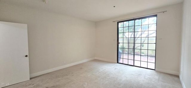 235 S Holliston Avenue 113, Pasadena, CA 91106
