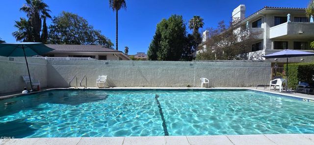 235 S Holliston Avenue 113, Pasadena, CA 91106