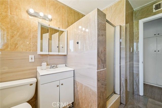 1260 Lincoln Avenue, Pomona, CA 91767