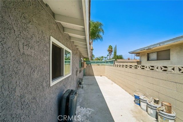 1260 Lincoln Avenue, Pomona, CA 91767