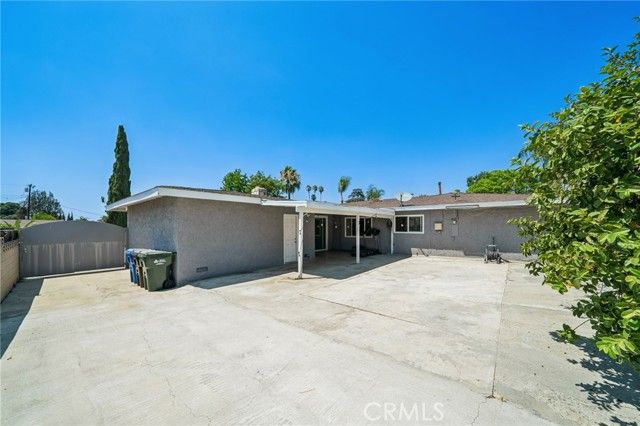 1260 Lincoln Avenue, Pomona, CA 91767