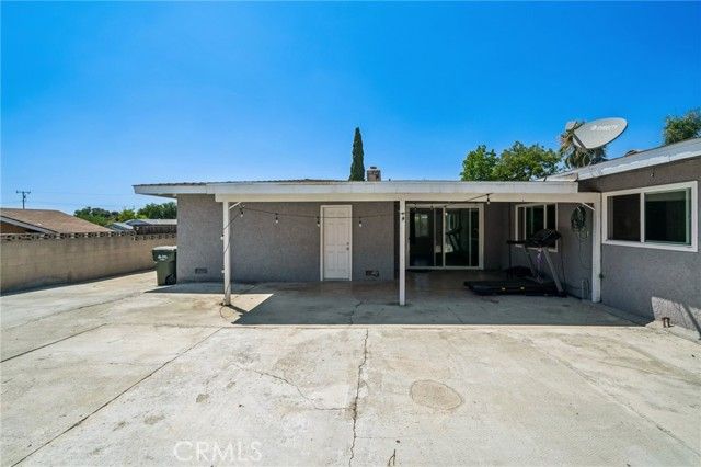1260 Lincoln Avenue, Pomona, CA 91767