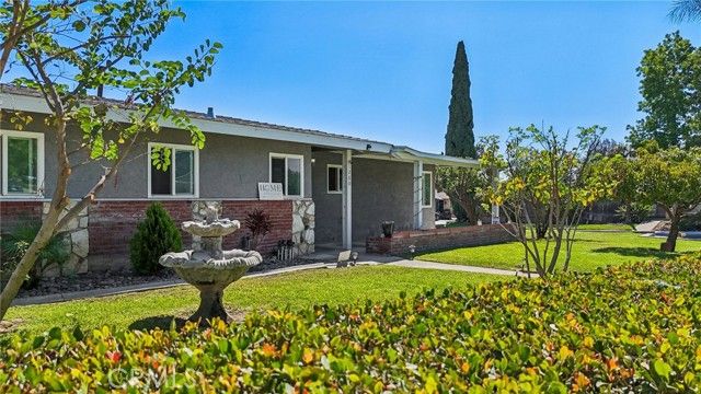 1260 Lincoln Avenue, Pomona, CA 91767