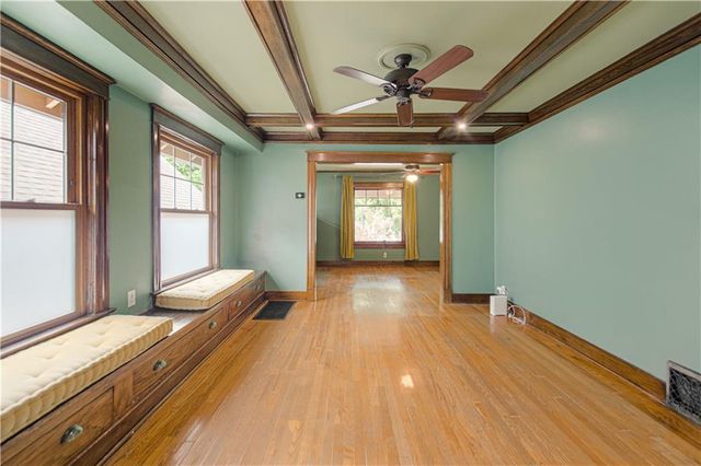 4231 Holmes Street, Kansas City, MO 64110