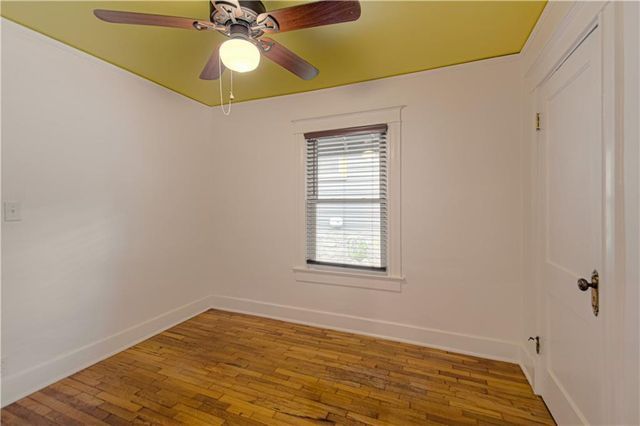 4231 Holmes Street, Kansas City, MO 64110