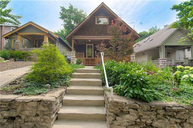 4231 Holmes Street, Kansas City, MO 64110