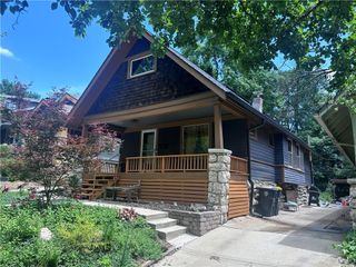 4231 Holmes Street, Kansas City, MO 64110