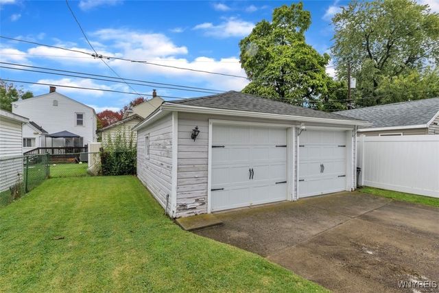 279 Hamilton Boulevard, Tonawanda, NY 14217