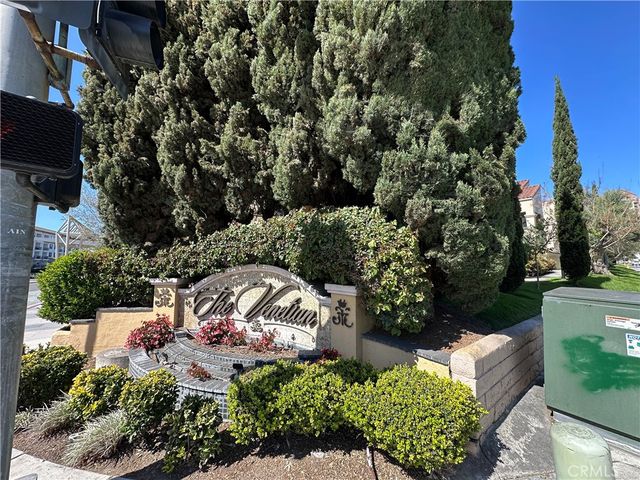 3985 Nobel Drive 329, San Diego, CA 92122
