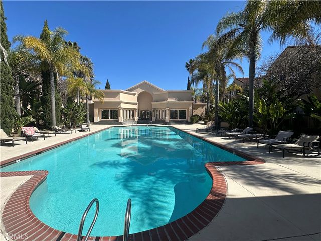 3985 Nobel Drive 329, San Diego, CA 92122