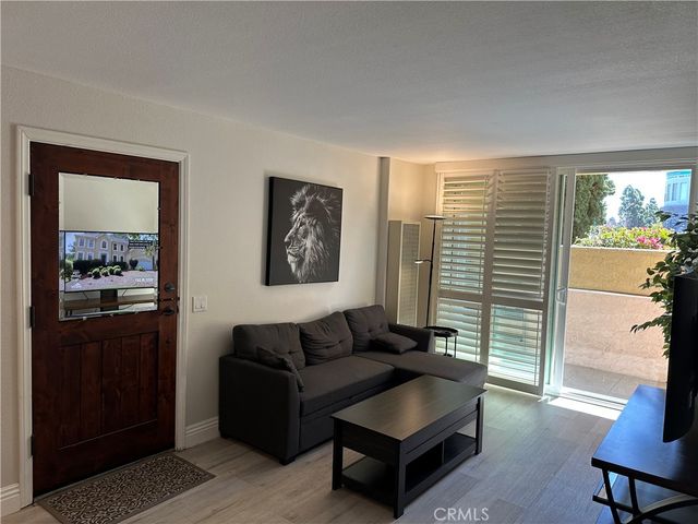 3985 Nobel Drive 329, San Diego, CA 92122