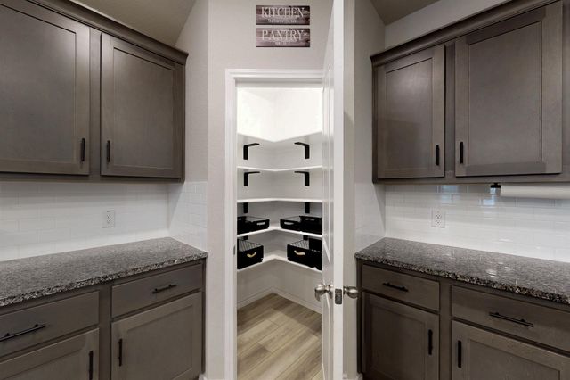 1128 Kennesaw Drive, College Station, TX 77845