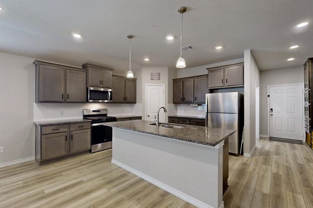 1128 Kennesaw Drive, College Station, TX 77845