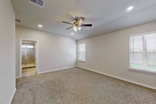 1128 Kennesaw Drive, College Station, TX 77845