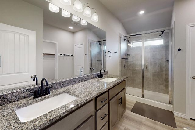 1128 Kennesaw Drive, College Station, TX 77845