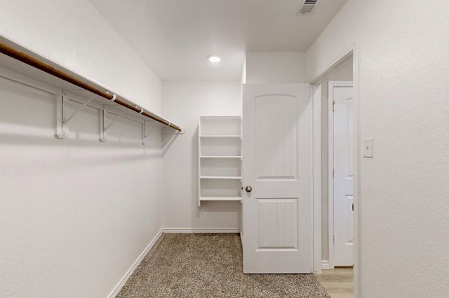 1128 Kennesaw Drive, College Station, TX 77845
