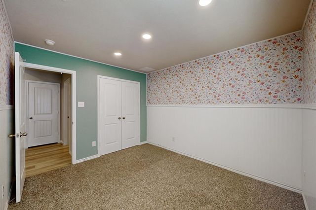 1128 Kennesaw Drive, College Station, TX 77845