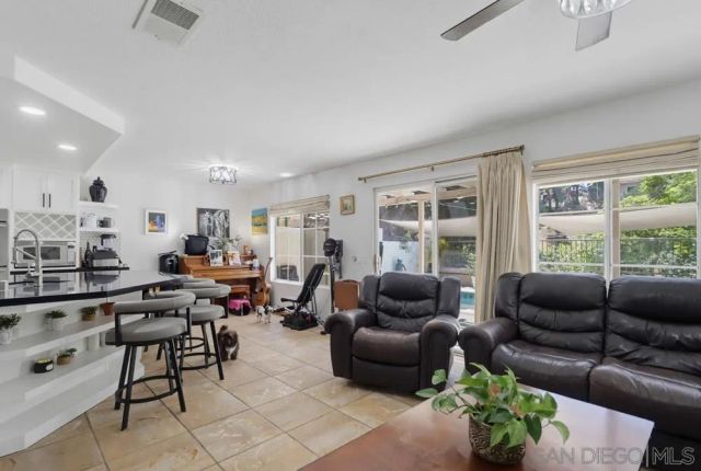 2505 Whispering Palms Loop, Chula Vista, CA 91915