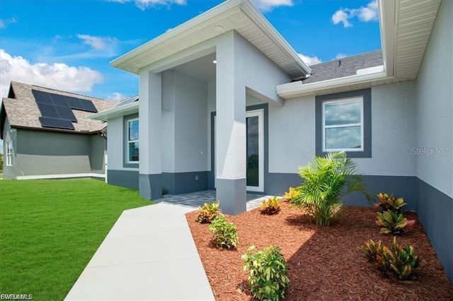 518 HARRY THAYER AVENUE S, Lehigh Acres, FL 33974