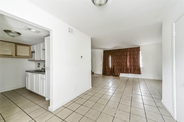 9710 Galaxy Street, Houston, TX 77078