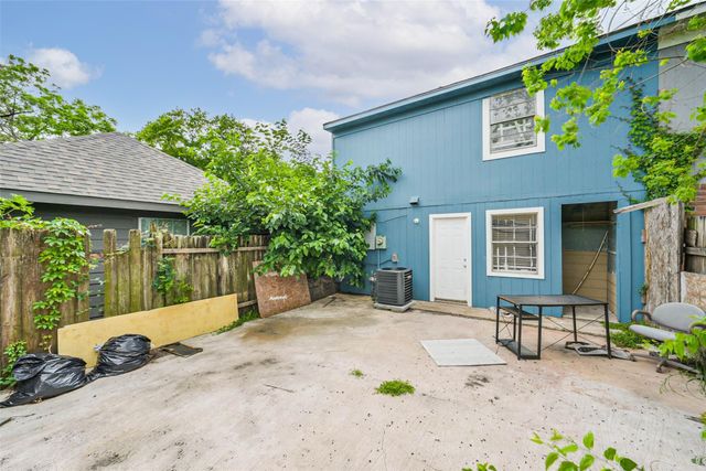 9710 Galaxy Street, Houston, TX 77078