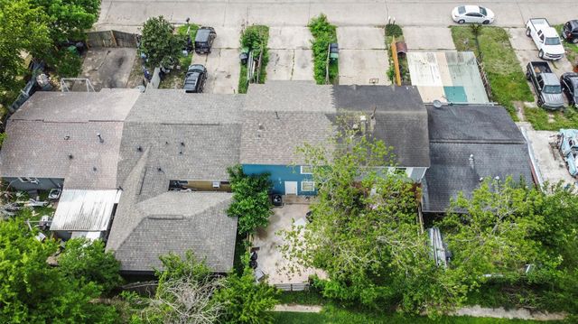 9710 Galaxy Street, Houston, TX 77078