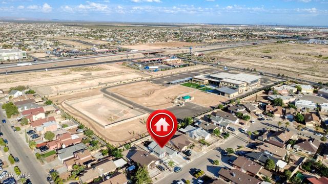 2802 CASTLE HILL Circle, El Paso, TX 79936