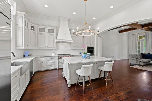 9631 Myrtle Ln, Baton Rouge, LA 70810