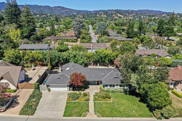 20005 Scotland Drive, Saratoga, CA 95070