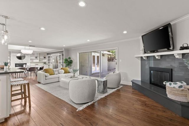 20005 Scotland Drive, Saratoga, CA 95070