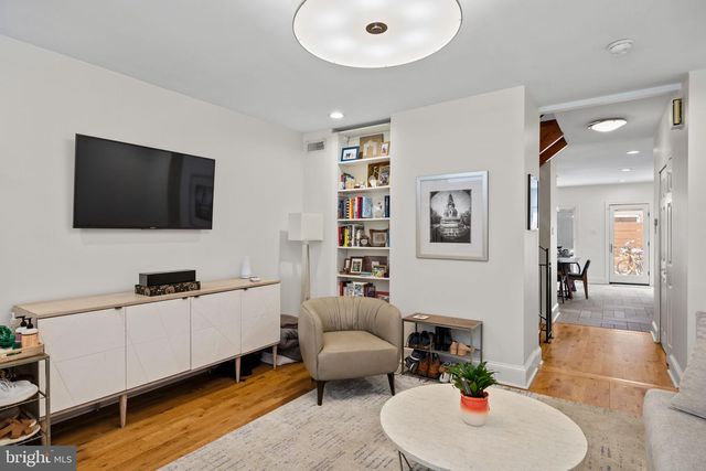 1428 PEMBERTON ST, Philadelphia, PA 19146