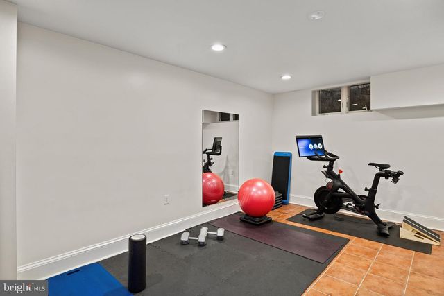 1428 PEMBERTON ST, Philadelphia, PA 19146