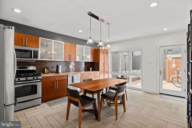 1428 PEMBERTON ST, Philadelphia, PA 19146