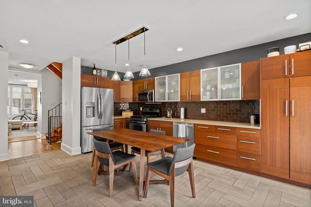 1428 PEMBERTON ST, Philadelphia, PA 19146