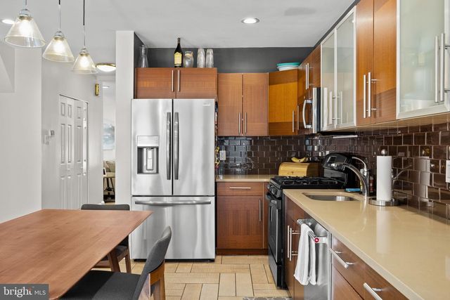 1428 PEMBERTON ST, Philadelphia, PA 19146