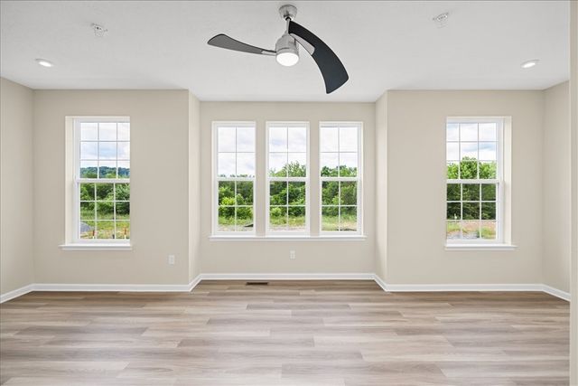 216 Truth Cir, Harmony Boro, PA 16037